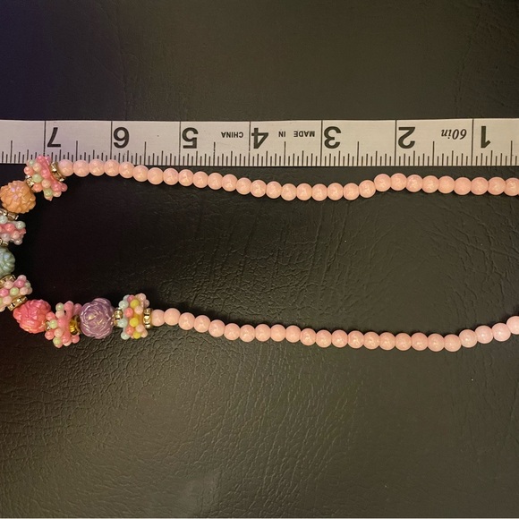 Girls pearly rose beaded necklace girly pastel jewelry - Picture 3 of 6